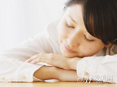 每日養(yǎng)生十件事 簡單堅持，讓健康常伴左右